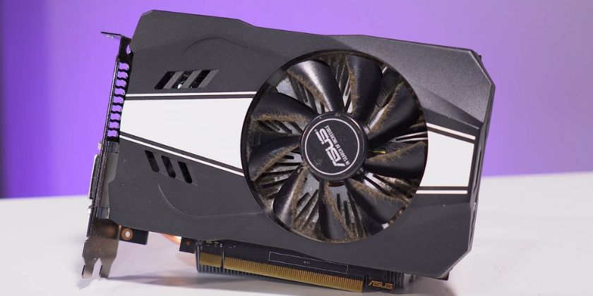 Dust Build-Up on the GPU Fan Blades